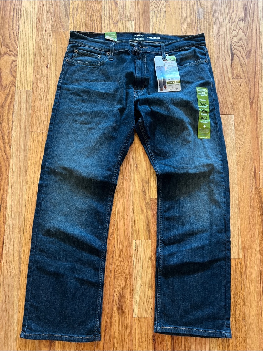 Levi's Men's Straight Jeans in Dark Blue